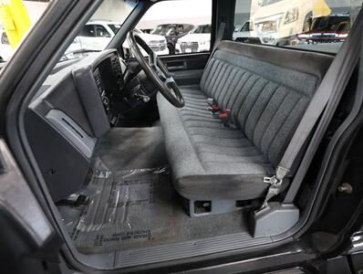 1988 Chevrolet Silverado 1500 Stepside - Photo 26 - Addison, IL 60101