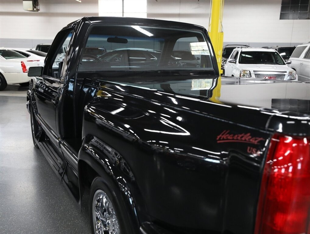 1988 Chevrolet Silverado 1500 Stepside - Photo 18 - Addison, IL 60101