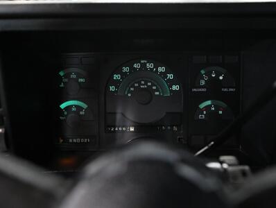 1988 Chevrolet Silverado 1500 Stepside - Photo 32 - Addison, IL 60101