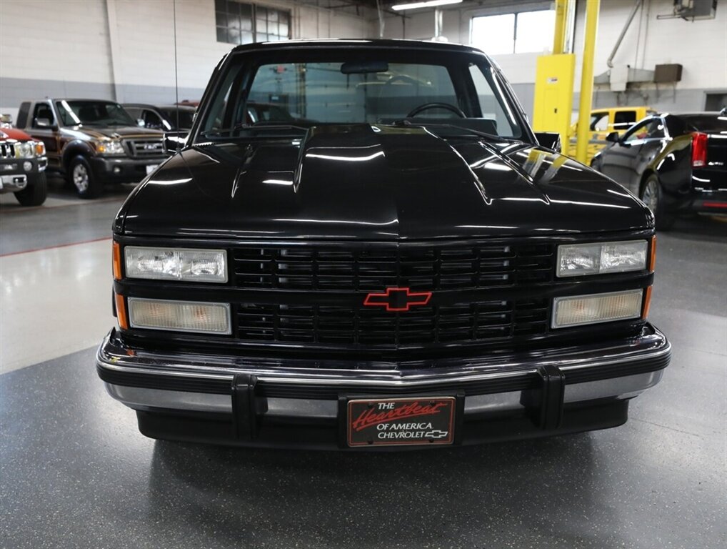 1988 Chevrolet Silverado 1500 Stepside - Photo 6 - Addison, IL 60101