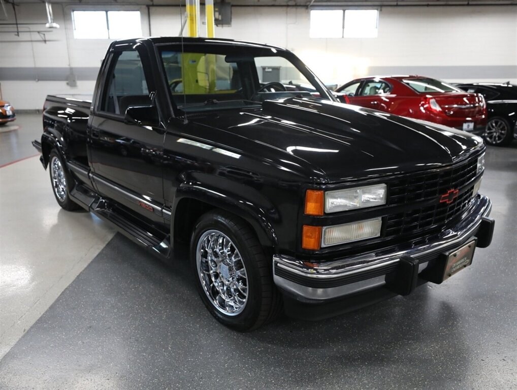 1988 Chevrolet Silverado 1500 Stepside - Photo 7 - Addison, IL 60101