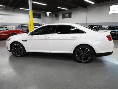 2018 Ford Taurus SHO   - Photo 17 - Addison, IL 60101