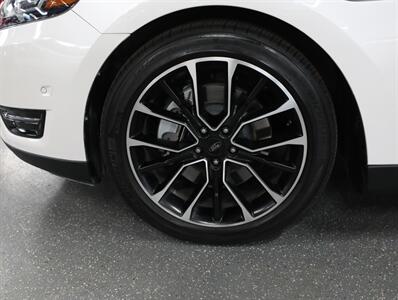 2018 Ford Taurus SHO   - Photo 47 - Addison, IL 60101