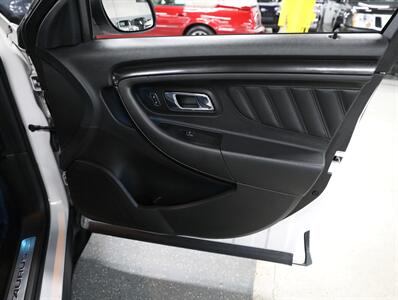 2018 Ford Taurus SHO   - Photo 18 - Addison, IL 60101