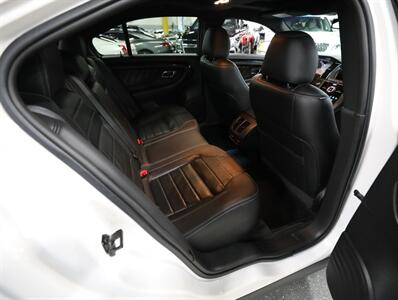 2018 Ford Taurus SHO   - Photo 22 - Addison, IL 60101