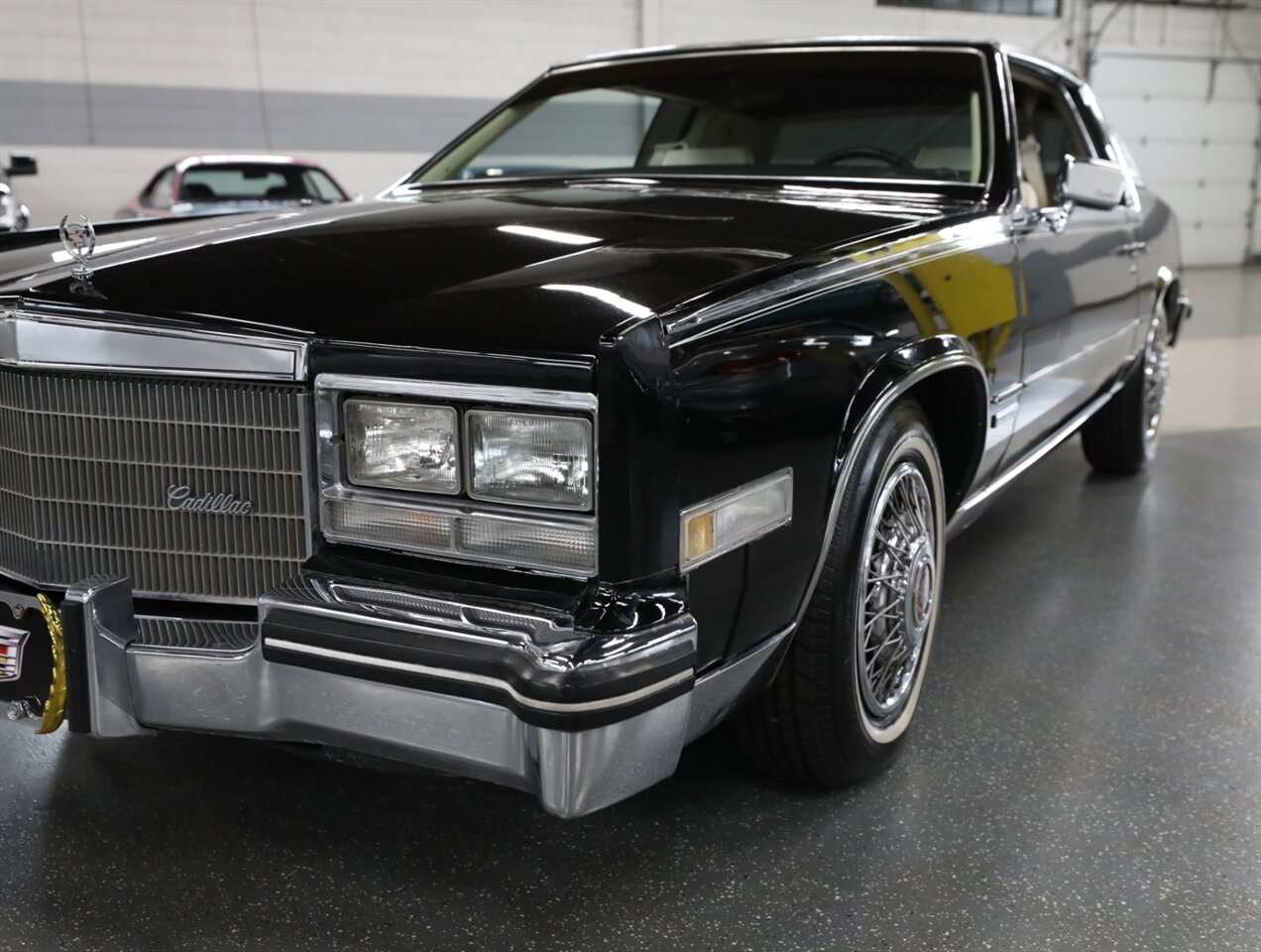 1983 Cadillac Eldorado Biarritz - Photo 5 - Addison, IL 60101