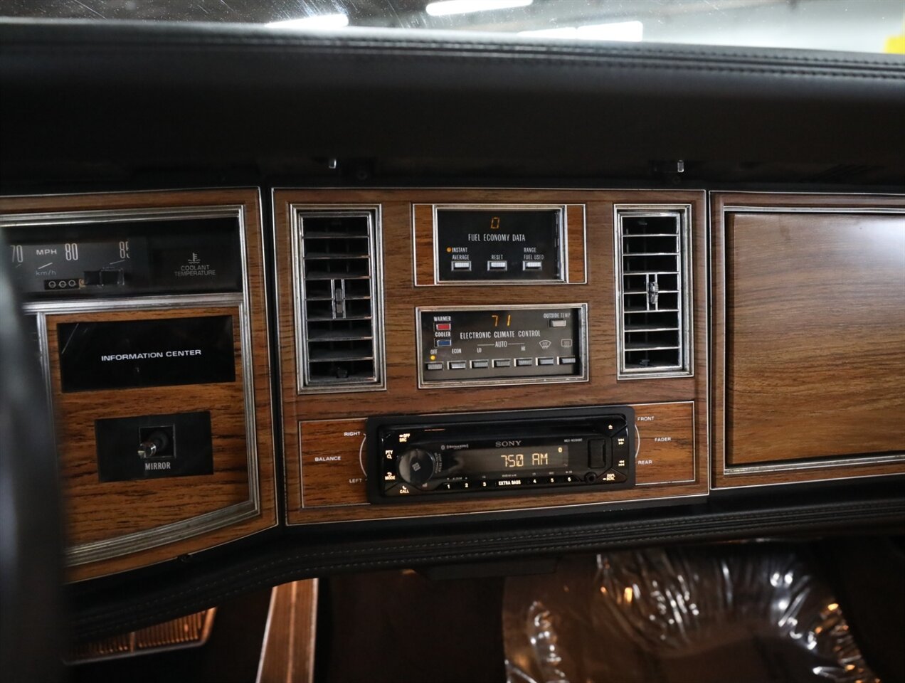1983 Cadillac Eldorado Biarritz - Photo 45 - Addison, IL 60101
