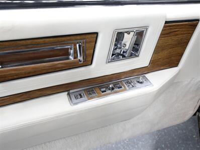 1983 Cadillac Eldorado Biarritz - Photo 37 - Addison, IL 60101