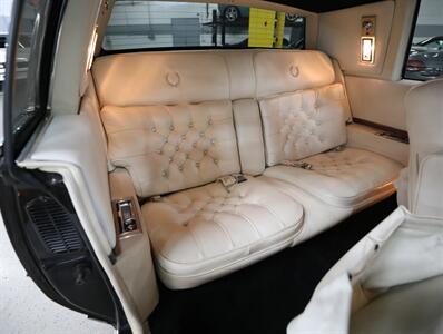 1983 Cadillac Eldorado Biarritz - Photo 32 - Addison, IL 60101