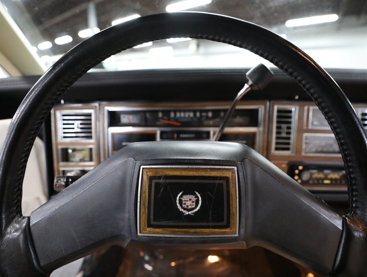1983 Cadillac Eldorado Biarritz - Photo 48 - Addison, IL 60101