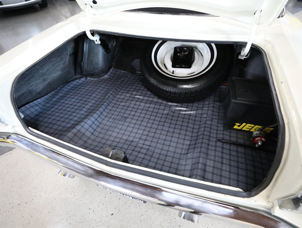 1968 Plymouth Road Runner - Photo 36 - Addison, IL 60101
