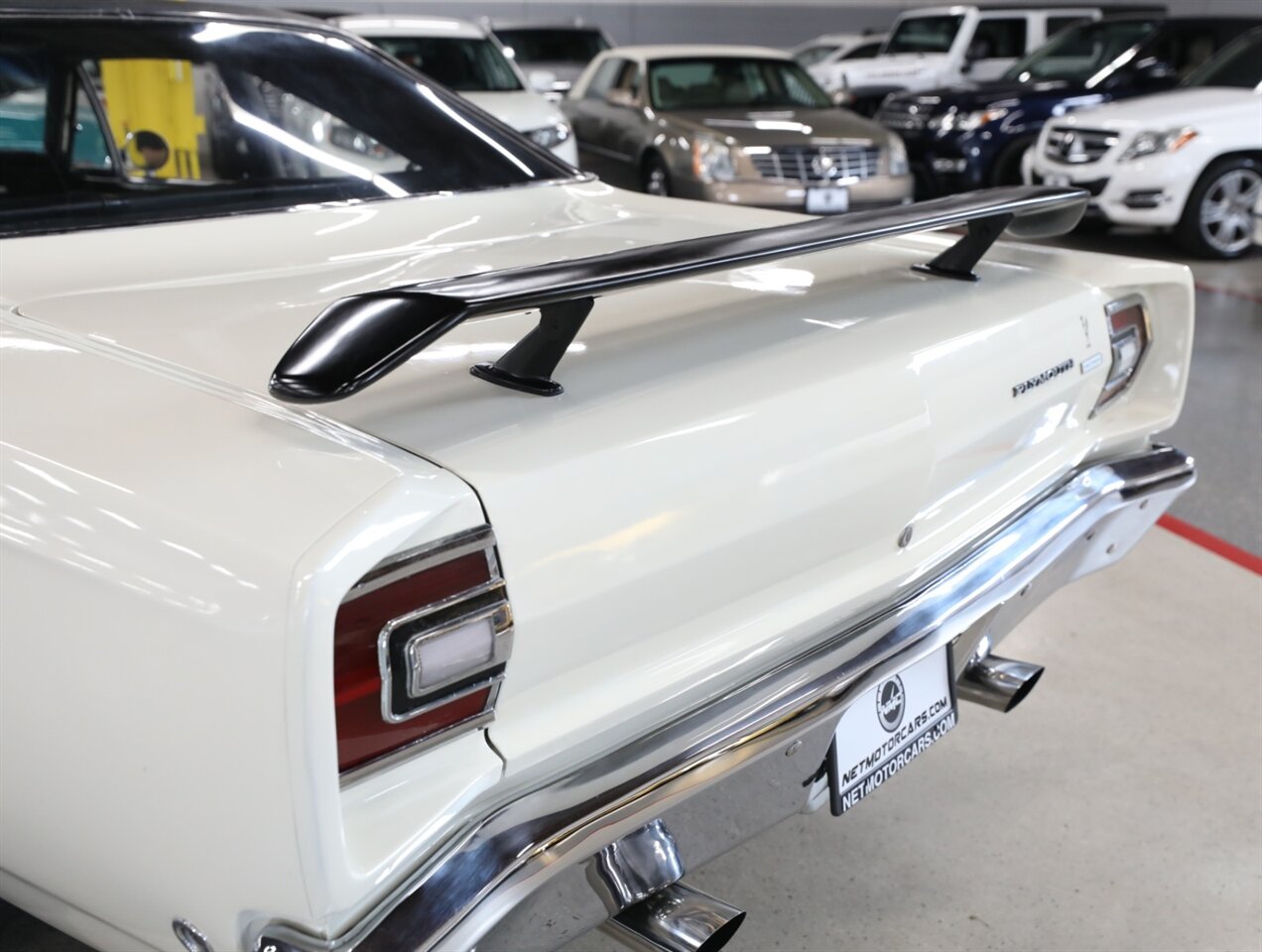 1968 Plymouth Road Runner - Photo 22 - Addison, IL 60101