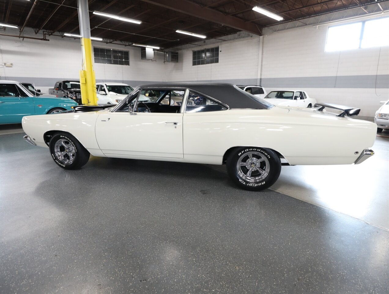 1968 Plymouth Road Runner - Photo 27 - Addison, IL 60101