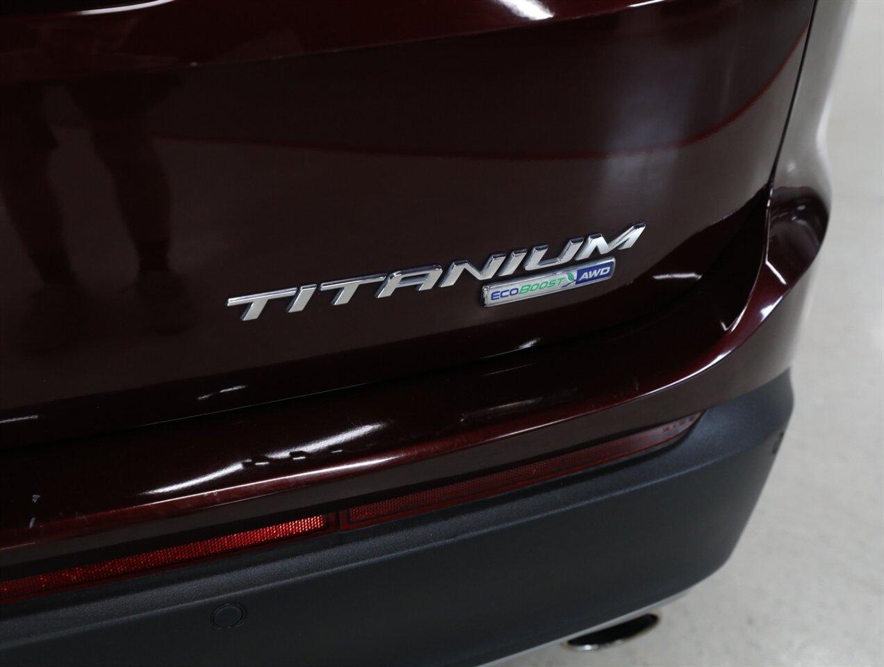 2017 Ford Edge Titanium AWD - Photo 11 - Addison, IL 60101