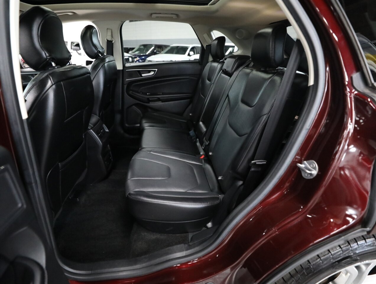 2017 Ford Edge Titanium AWD - Photo 26 - Addison, IL 60101