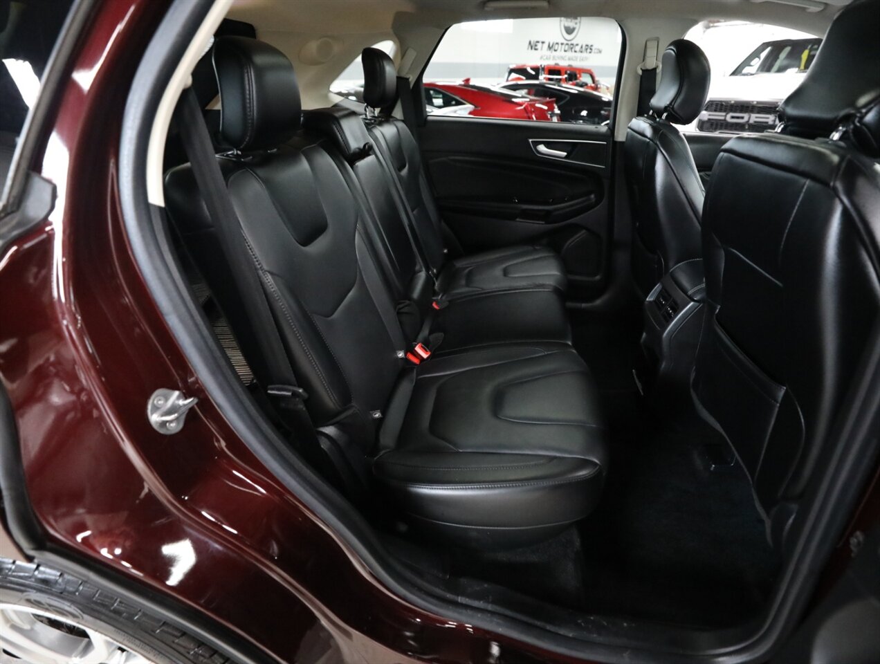 2017 Ford Edge Titanium AWD - Photo 21 - Addison, IL 60101