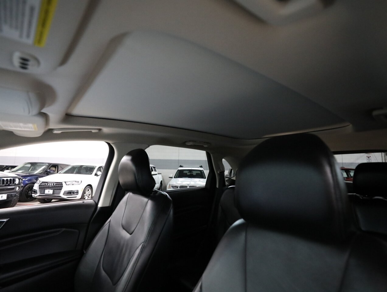 2017 Ford Edge Titanium AWD - Photo 32 - Addison, IL 60101