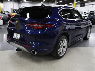 2021 Alfa Romeo Stelvio Ti AWD   - Photo 9 - Addison, IL 60101