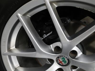 2021 Alfa Romeo Stelvio Ti AWD   - Photo 47 - Addison, IL 60101