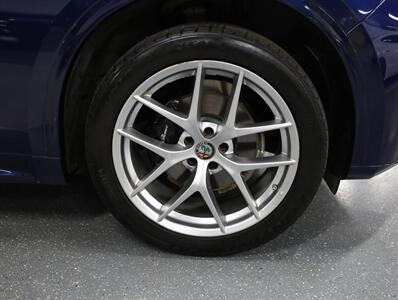 2021 Alfa Romeo Stelvio Ti AWD   - Photo 50 - Addison, IL 60101