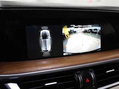 2021 Alfa Romeo Stelvio Ti AWD   - Photo 40 - Addison, IL 60101