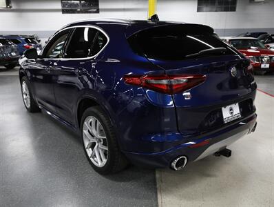 2021 Alfa Romeo Stelvio Ti AWD   - Photo 14 - Addison, IL 60101