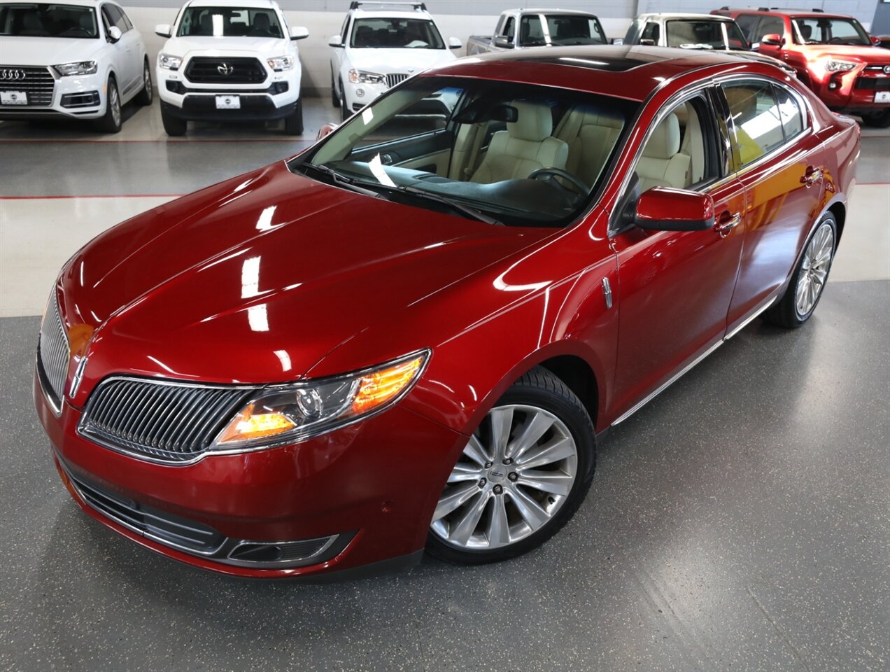 2015 Lincoln MKS EcoBoost - Photo 2 - Addison, IL 60101