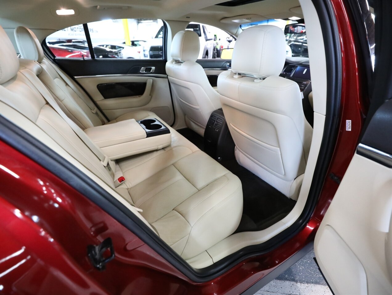 2015 Lincoln MKS EcoBoost - Photo 20 - Addison, IL 60101