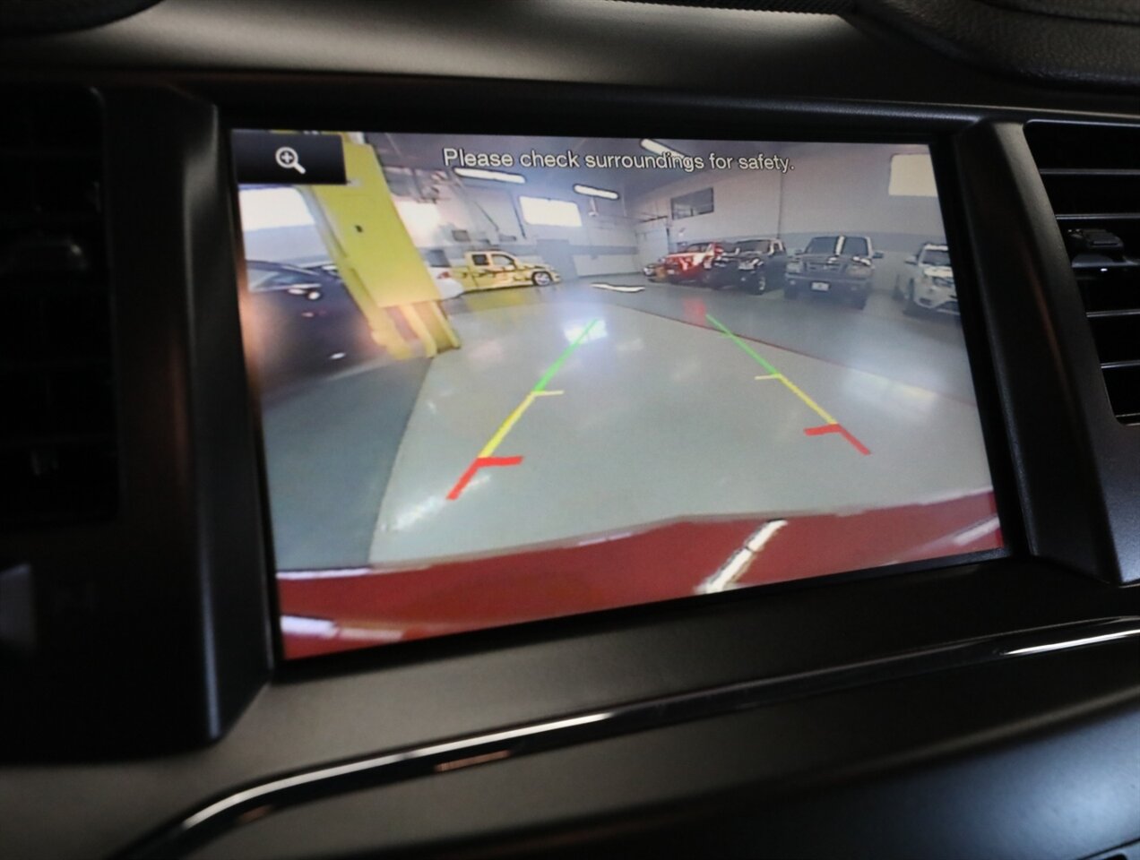2015 Lincoln MKS EcoBoost - Photo 36 - Addison, IL 60101