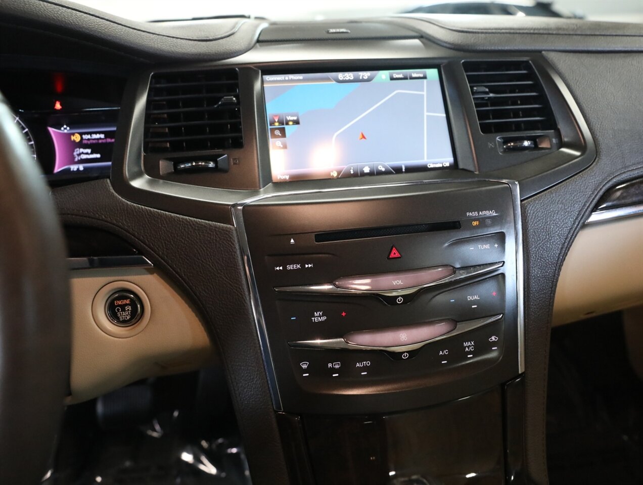 2015 Lincoln MKS EcoBoost - Photo 33 - Addison, IL 60101