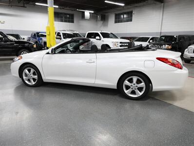 2006 Toyota Camry Solara SE V6   - Photo 15 - Addison, IL 60101