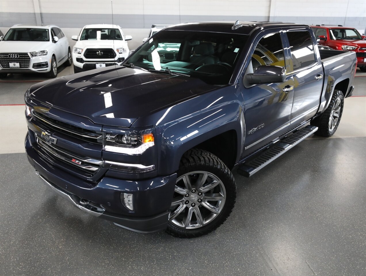 2018 Chevrolet Silverado 1500 LTZ Z71 photo 2