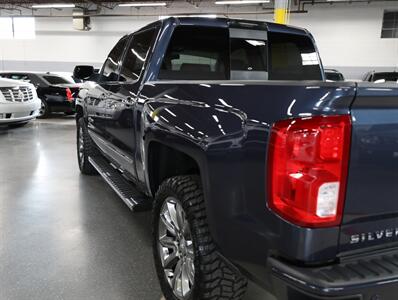 2018 Chevrolet Silverado 1500 LTZ Z71   - Photo 16 - Addison, IL 60101