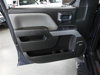 2018 Chevrolet Silverado 1500 LTZ Z71   - Photo 29 - Addison, IL 60101