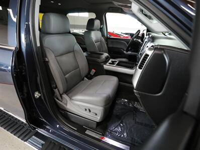 2018 Chevrolet Silverado 1500 LTZ Z71   - Photo 21 - Addison, IL 60101