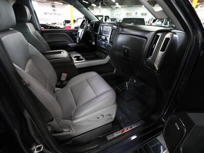 2018 Chevrolet Silverado 1500 LTZ Z71   - Photo 20 - Addison, IL 60101