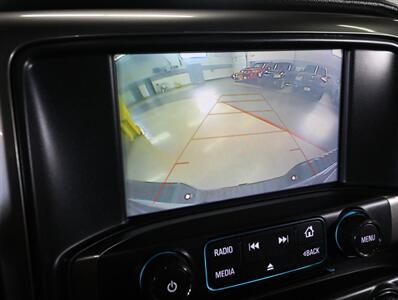 2018 Chevrolet Silverado 1500 LTZ Z71   - Photo 38 - Addison, IL 60101