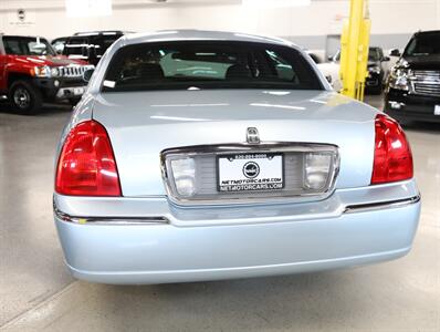 2007 Lincoln Town Car Signature   - Photo 10 - Addison, IL 60101