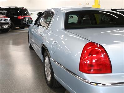 2007 Lincoln Town Car Signature   - Photo 12 - Addison, IL 60101