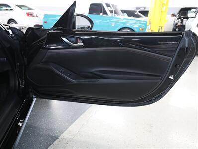 2019 Mazda MX-5 Miata RF Grand Touring - Photo 19 - Addison, IL 60101
