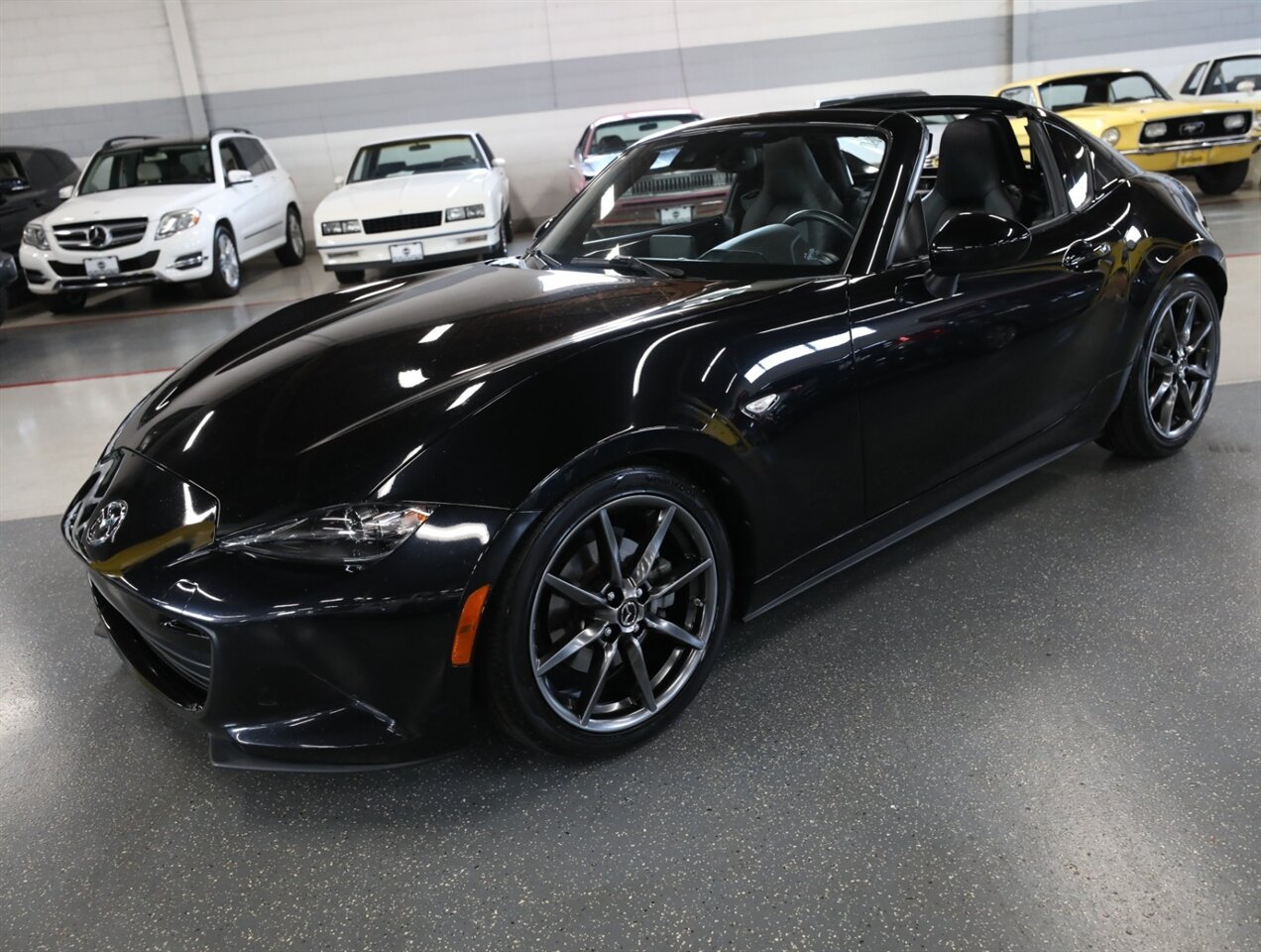 2019 Mazda MX-5 Miata RF Grand Touring - Photo 4 - Addison, IL 60101
