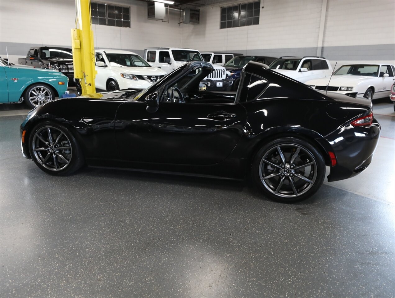 2019 Mazda MX-5 Miata RF Grand Touring - Photo 17 - Addison, IL 60101