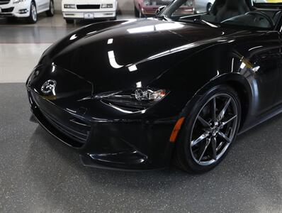 2019 Mazda MX-5 Miata RF Grand Touring - Photo 3 - Addison, IL 60101