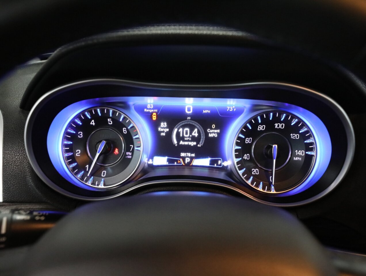 2017 Chrysler 300 Limited AWD - Photo 41 - Addison, IL 60101