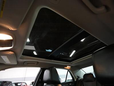 2017 Chrysler 300 Limited AWD - Photo 32 - Addison, IL 60101