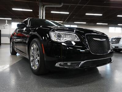 2017 Chrysler 300 Limited AWD - Photo 51 - Addison, IL 60101