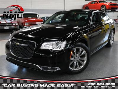 2017 Chrysler 300 Limited AWD - Photo 1 - Addison, IL 60101