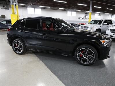 2021 Alfa Romeo Stelvio Ti Sport AWD   - Photo 8 - Addison, IL 60101