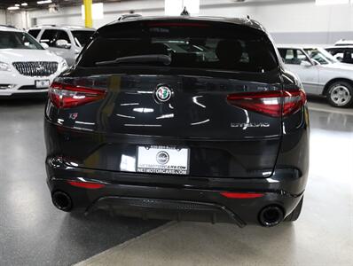 2021 Alfa Romeo Stelvio Ti Sport AWD   - Photo 10 - Addison, IL 60101