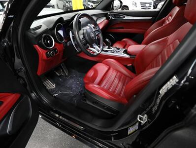 2021 Alfa Romeo Stelvio Ti Sport AWD   - Photo 31 - Addison, IL 60101